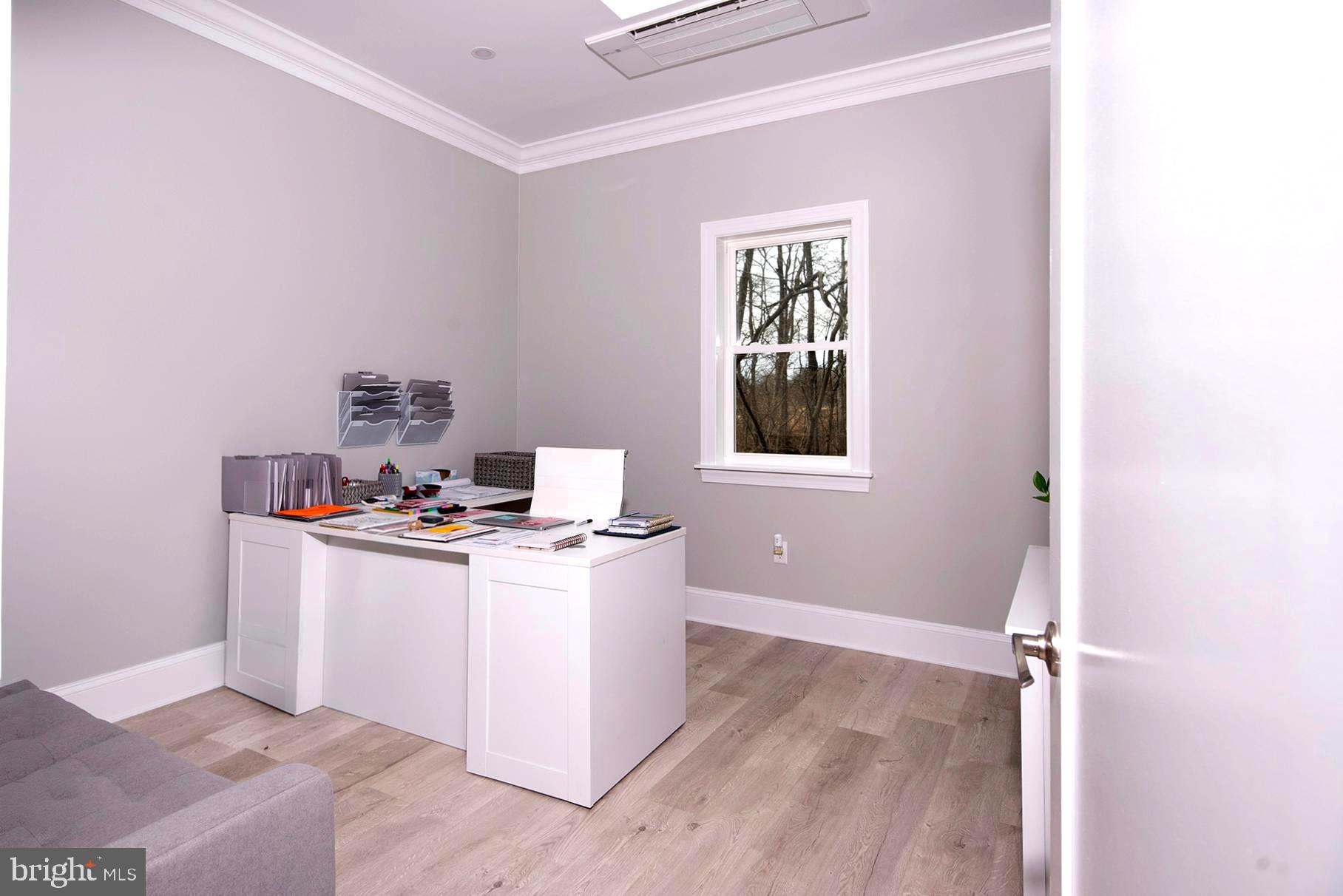 8276 Broad Neck Road Chestertown, MD 21620 - Photo 66 of 82 Office interior