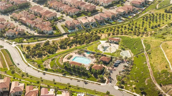 $2,498,000 | 162 Winnett, Irvine, CA 92602