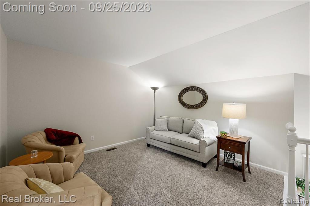 121 Newberry Lane Howell, MI 48843 - Photo 35 of 76 Gallery Image 35