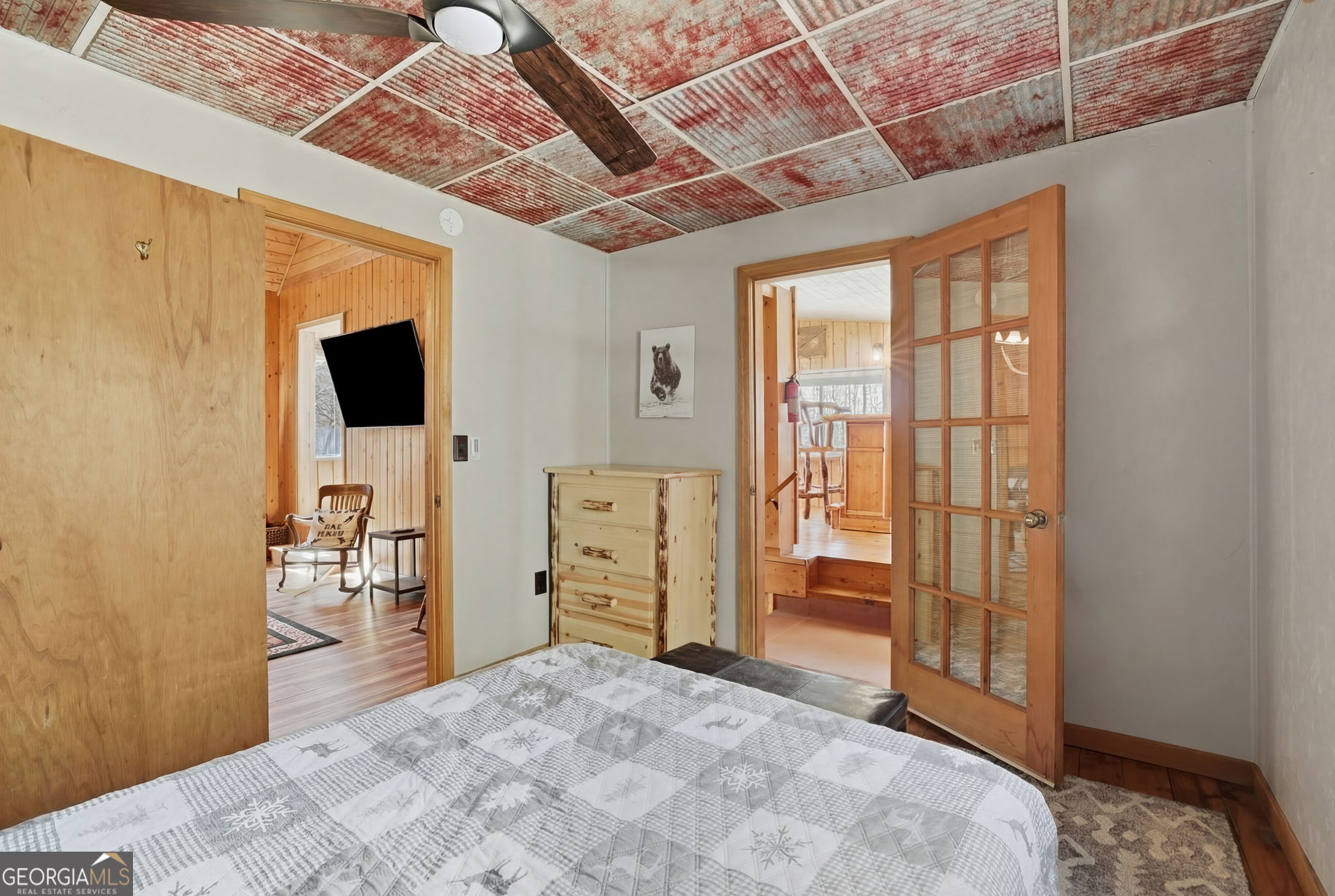 355 Henslee Hollow Lane Rabun Gap, GA 30568 - Photo 12 of 47 workspace with furniture and large window