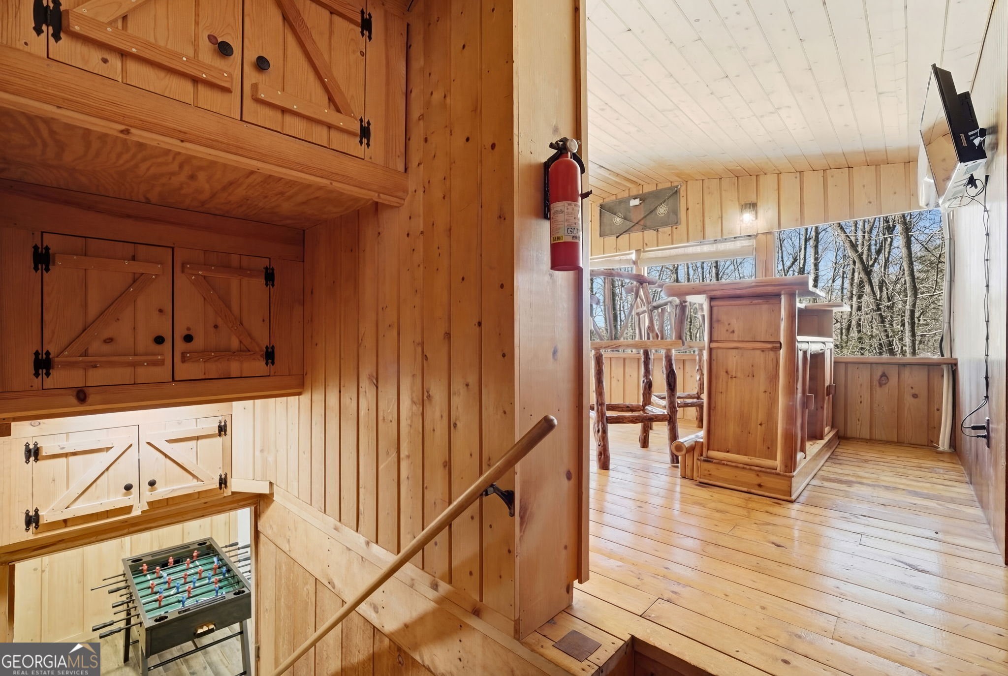 355 Henslee Hollow Lane Rabun Gap, GA 30568 - Photo 19 of 47 a view of a hallway with wooden floor