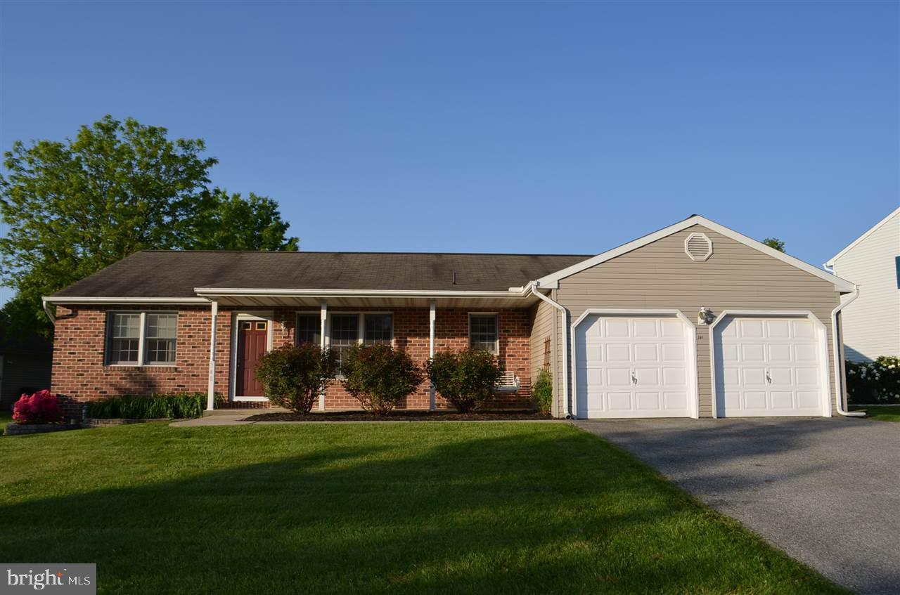148 Meadow Road York, PA 17406 - Photo 1 of 22 Gallery Image 1