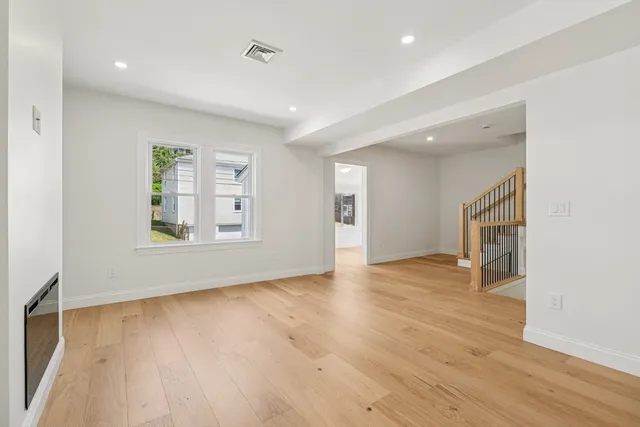 $1,170,000 | 32 Larch Street, Unit 32, Boston, MA 02135