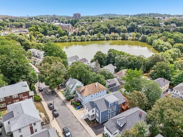 $1,170,000 | 32 Larch Street, Unit 32, Boston, MA 02135