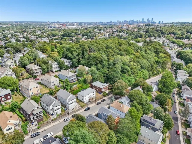 $1,170,000 | 32 Larch Street, Unit 32, Boston, MA 02135