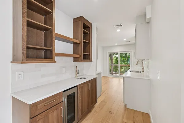 $1,155,000 | 32 Larch Street, Unit 32, Boston, MA 02135
