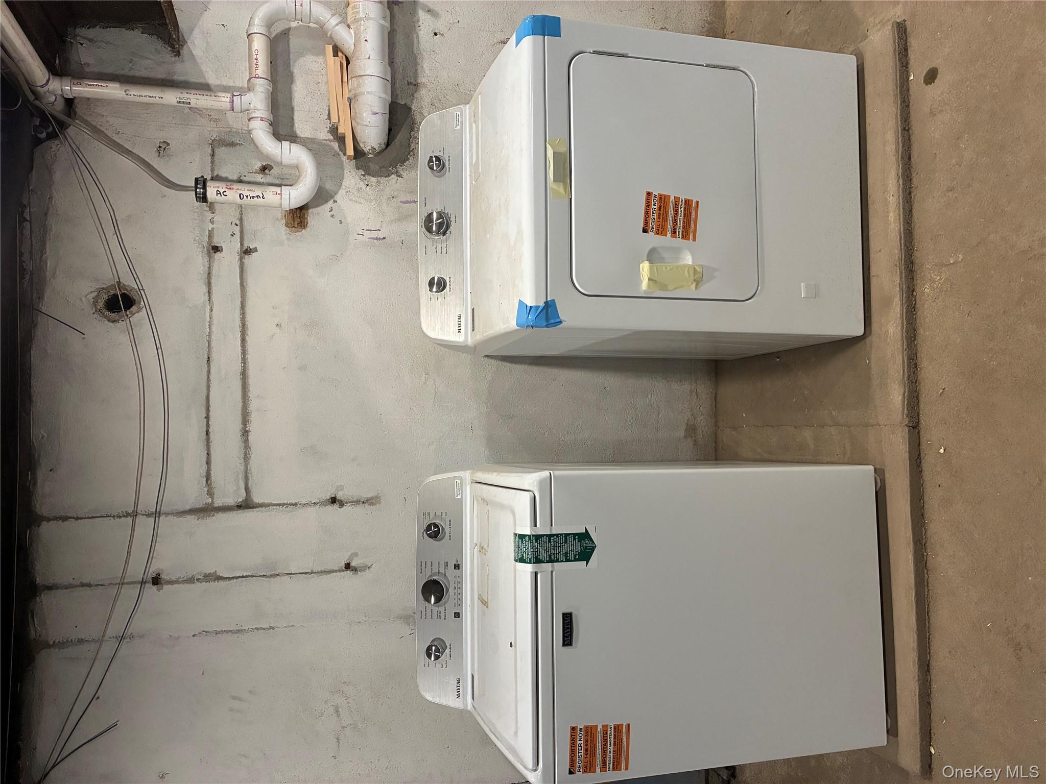 204 East Shore Road Great Neck, NY 11023 - Photo 16 of 17