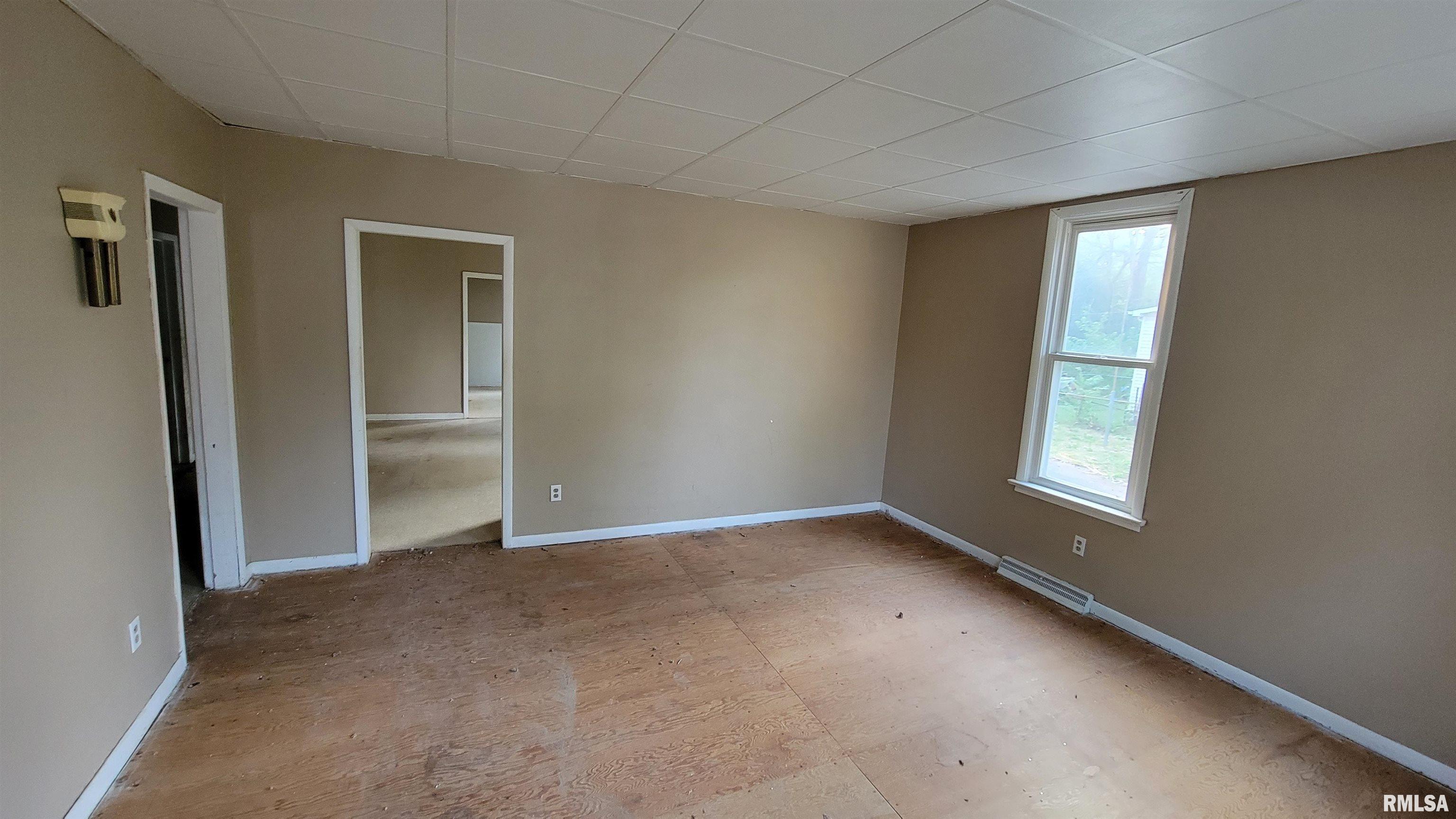 1109 North 13th Street Springfield, IL 62702 - Photo 11 of 28