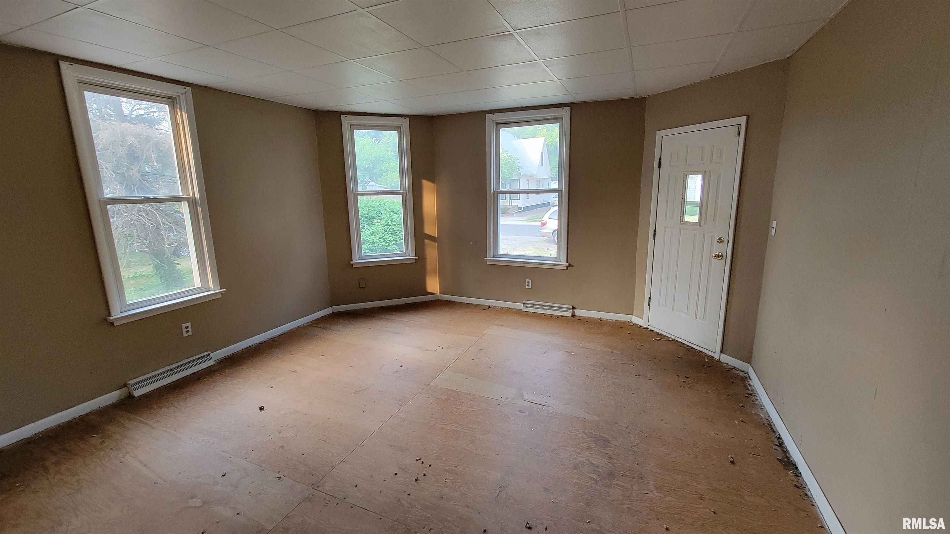 1109 North 13th Street Springfield, IL 62702 - Photo 12 of 28