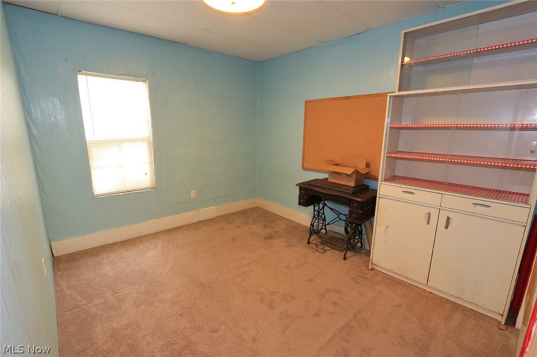 35 West 11th Street Dresden, OH 43821 - Photo 10 of 23