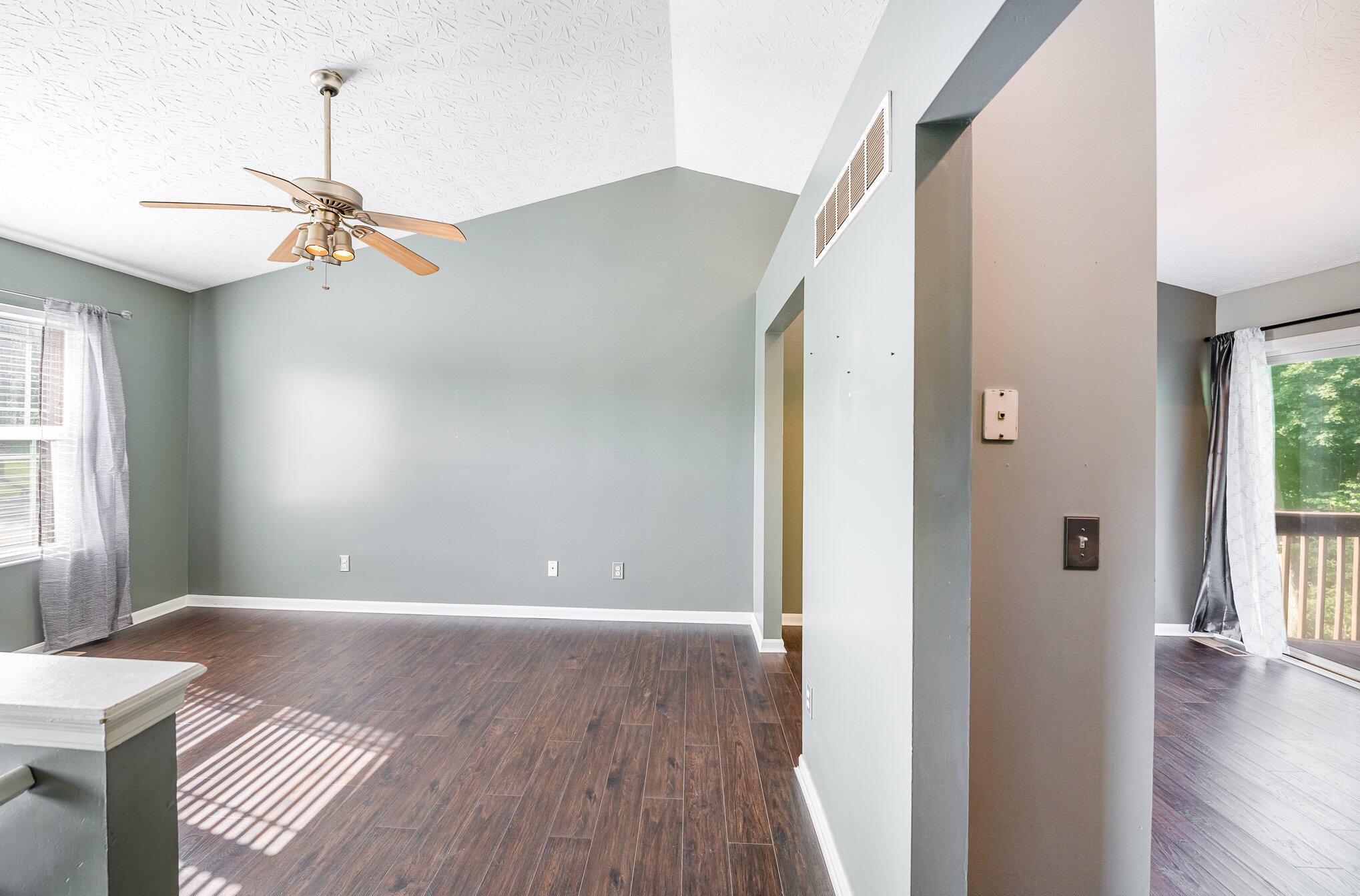 1620 Raintree Court Elsmere, KY 41018 - Photo 11 of 29 Gallery Image 11