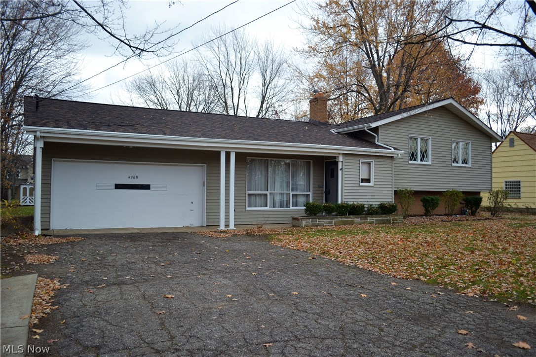 4969 Columbia Road North Olmsted, OH 44070 - Photo 3 of 30
