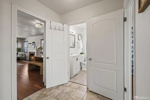 $499,000 | 1309 105th Avenue, Oakland, CA 94603