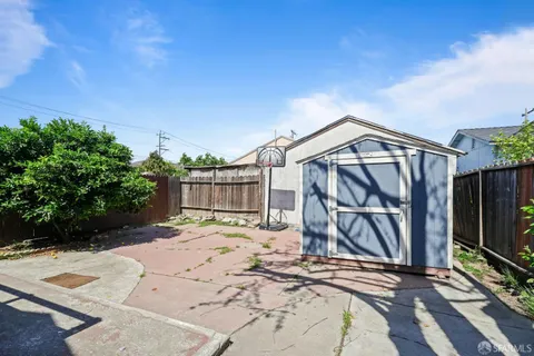 $499,000 | 1309 105th Avenue, Oakland, CA 94603