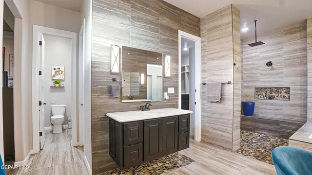 $720,000 | 12297 Clifton Hill Road, El Paso, TX 79928