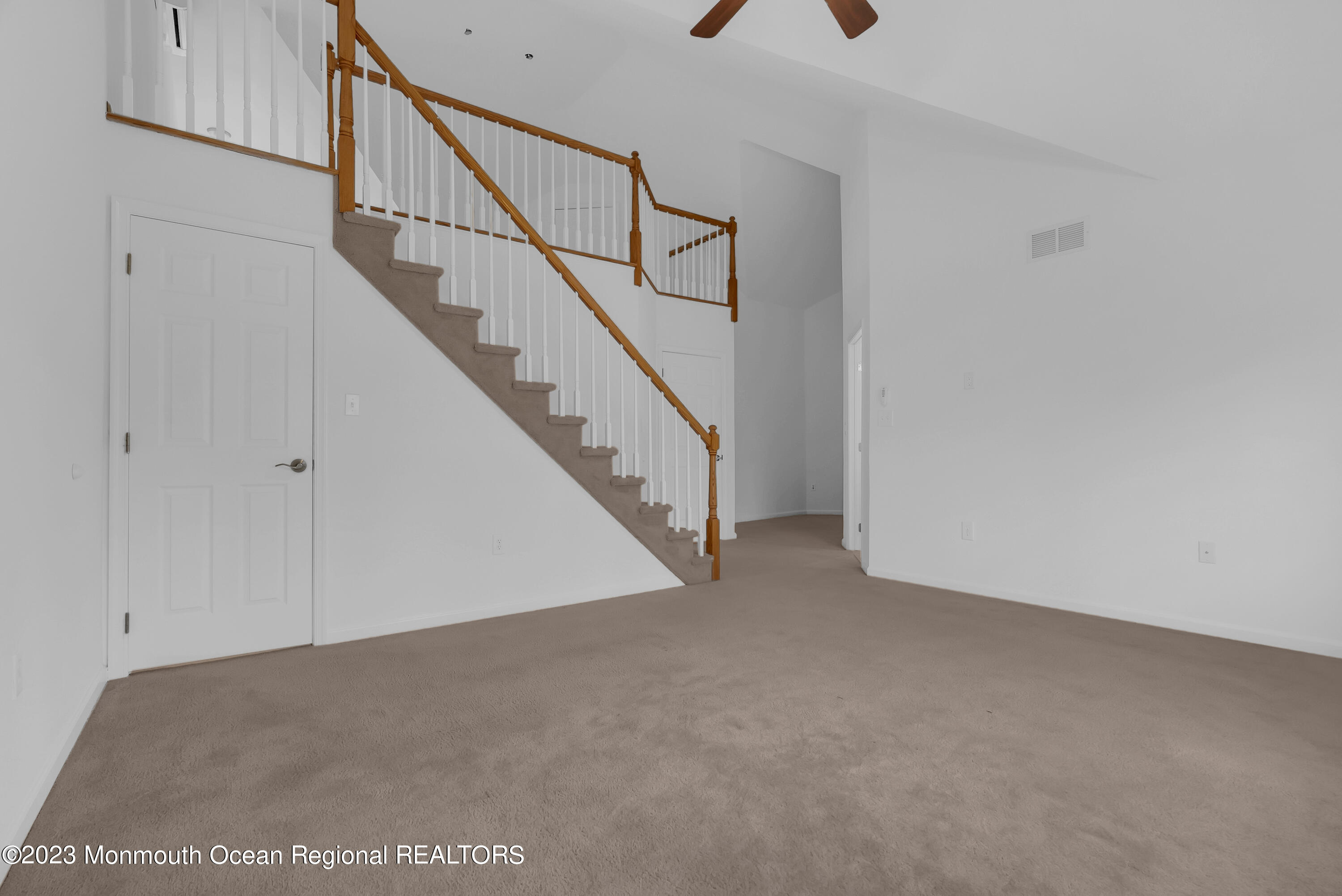 16 Mariners Bend Brielle, NJ 08730 - Photo 33 of 66 a view of entryway