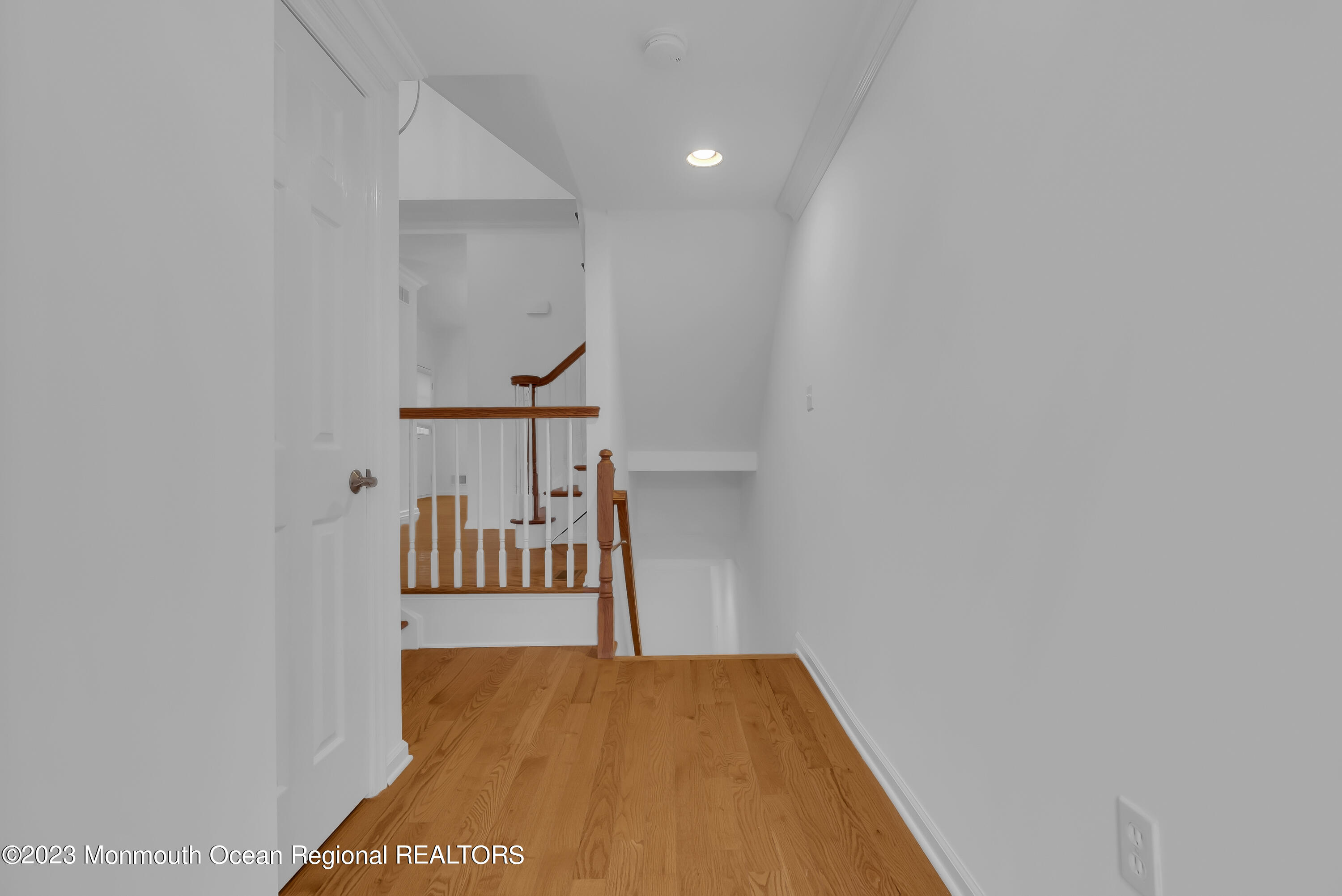 16 Mariners Bend Brielle, NJ 08730 - Photo 7 of 66 Foyer