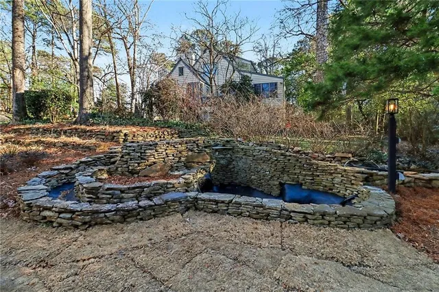 $2,000,000 | 3134 West Roxboro Road Northeast, Atlanta, GA 30324