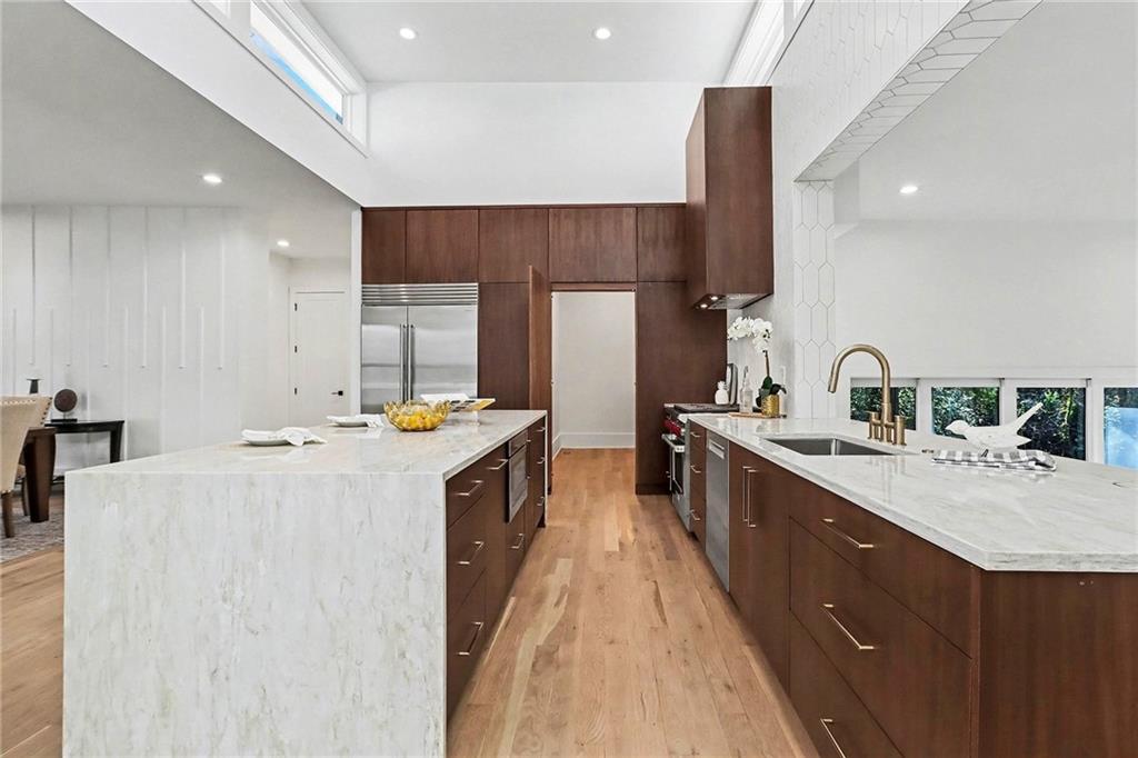 3134 West Roxboro Road Northeast Atlanta, GA 30324 - Photo 10 of 62