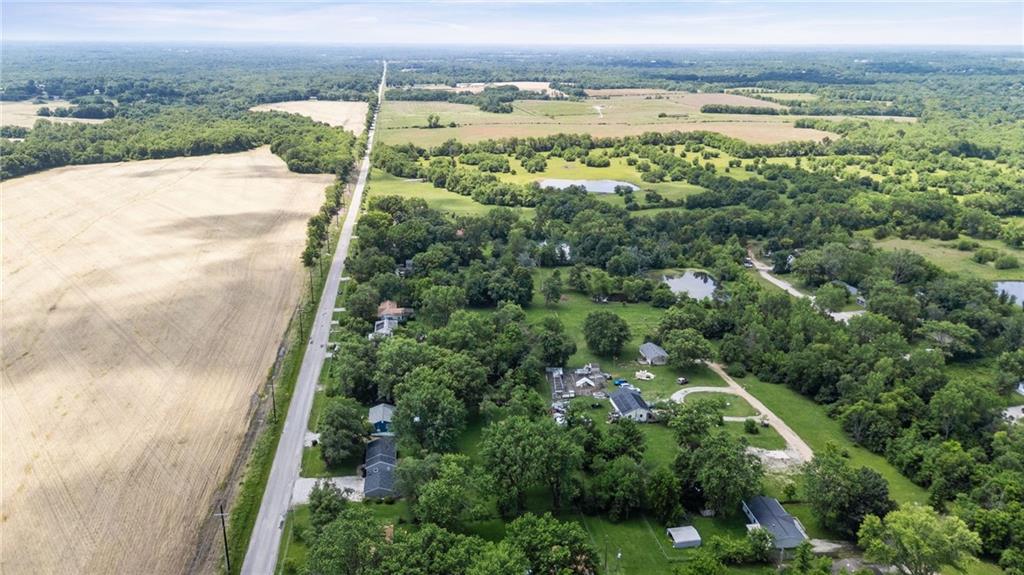 18710 South Mullen Road Belton, MO 64012 - Photo 42 of 55