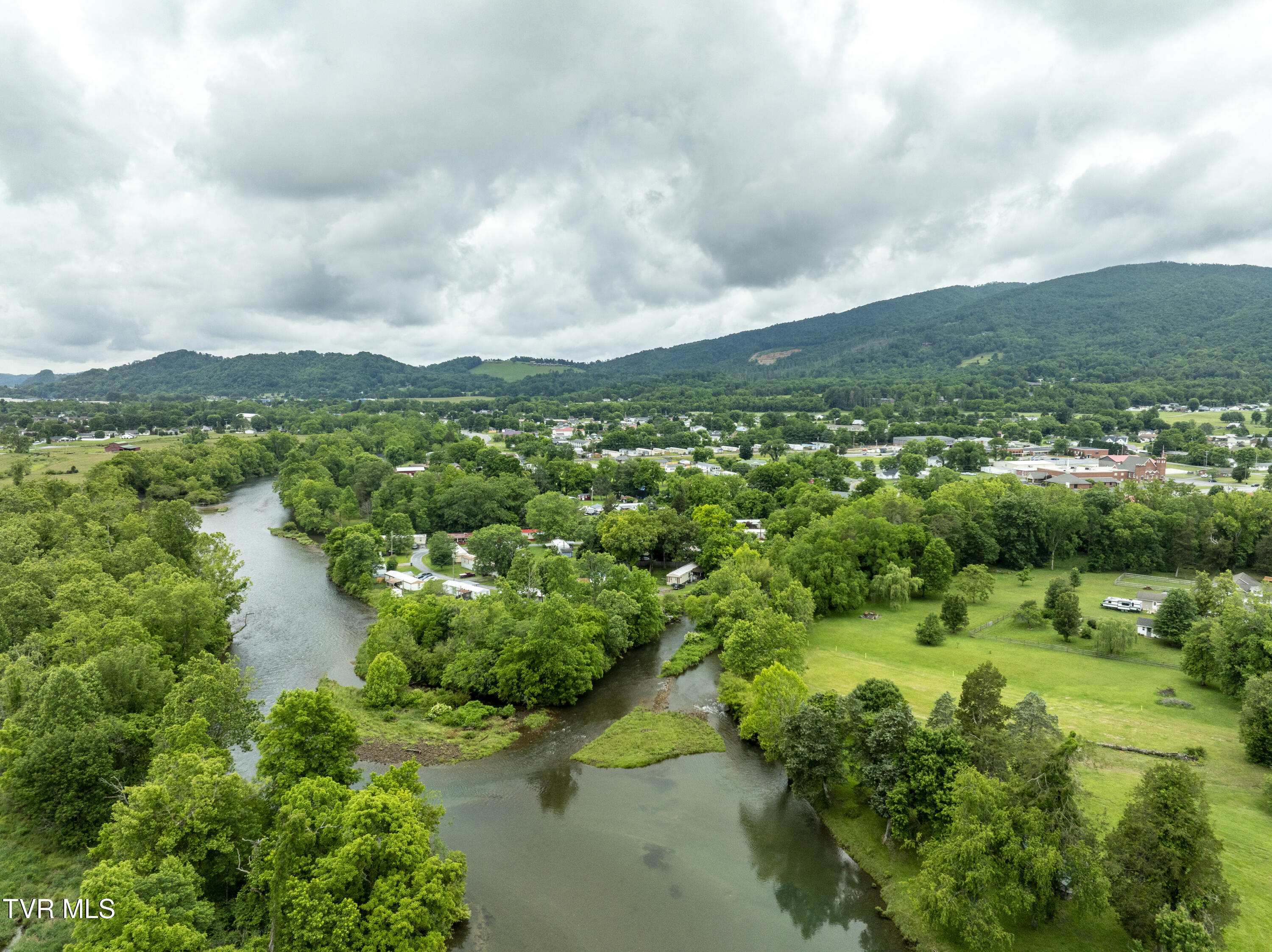 Tbd River Road, Unit 4 Elizabethton, TN 37643 - Photo 11 of 27 BlusSprings-Aerials-7