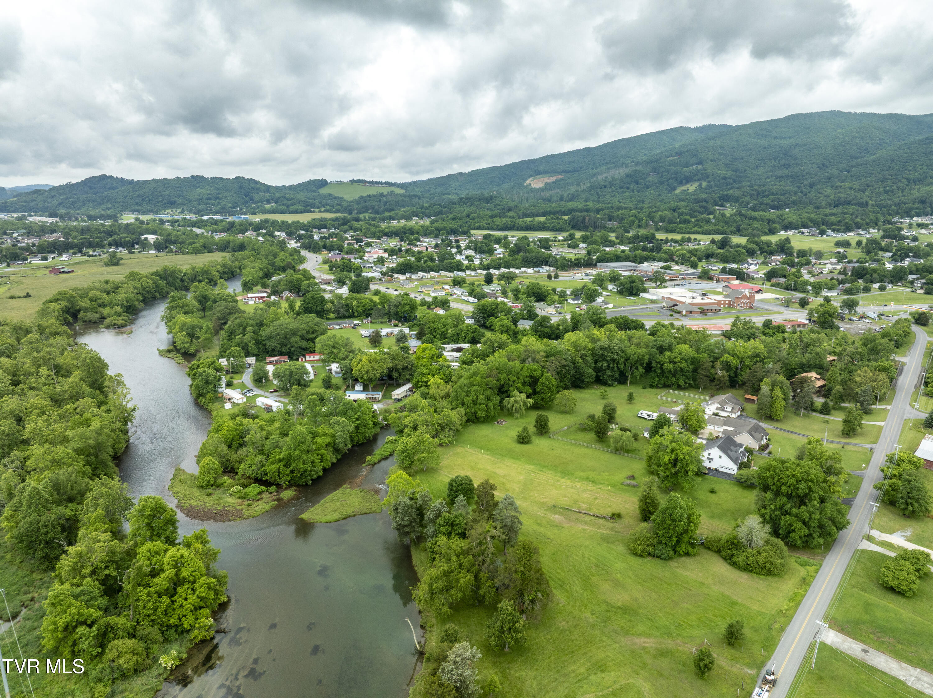 Tbd River Road, Unit 4 Elizabethton, TN 37643 - Photo 20 of 27 BlusSprings-Aerials-16