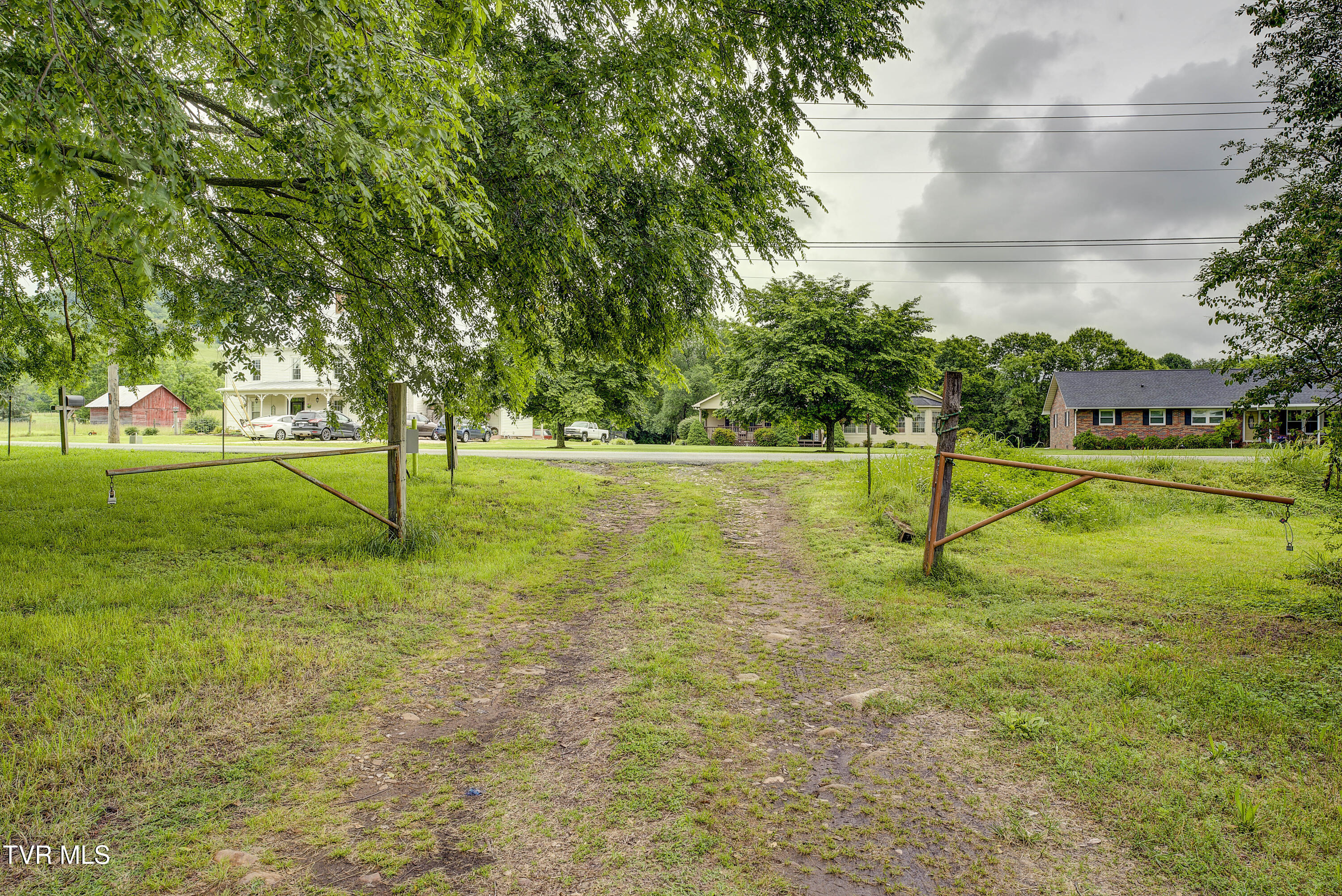 Tbd River Road, Unit 4 Elizabethton, TN 37643 - Photo 2 of 27 BSR--7