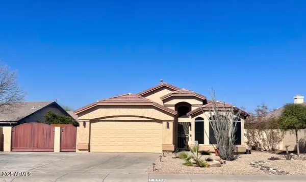 $537,900 | 6458 West Adobe Drive, Glendale, AZ 85308