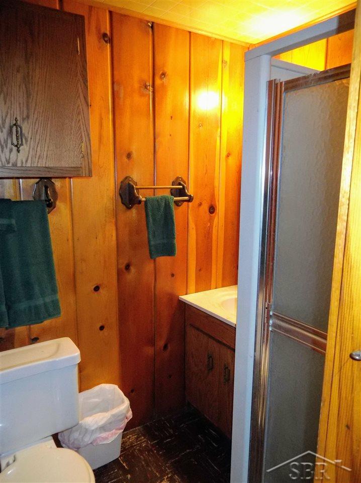 410 West Sugnet Road Midland, MI 48640 - Photo 21 of 26 31321467-20.JPG