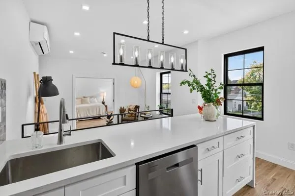 $525,000 | 26 Gill Street, Kingston, NY 12401