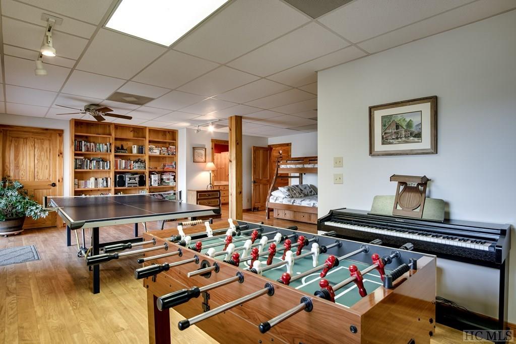 674 Sanders Road Franklin, NC 28734 - Photo 31 of 61 Gallery Image 31