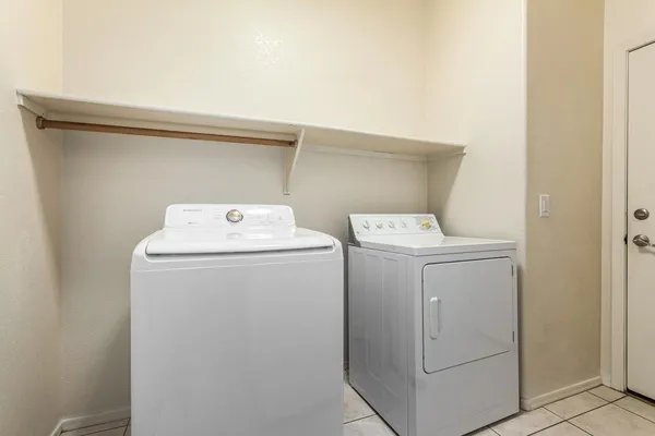 $2,500 | 6771 West Bronco Trail, Peoria, AZ 85383