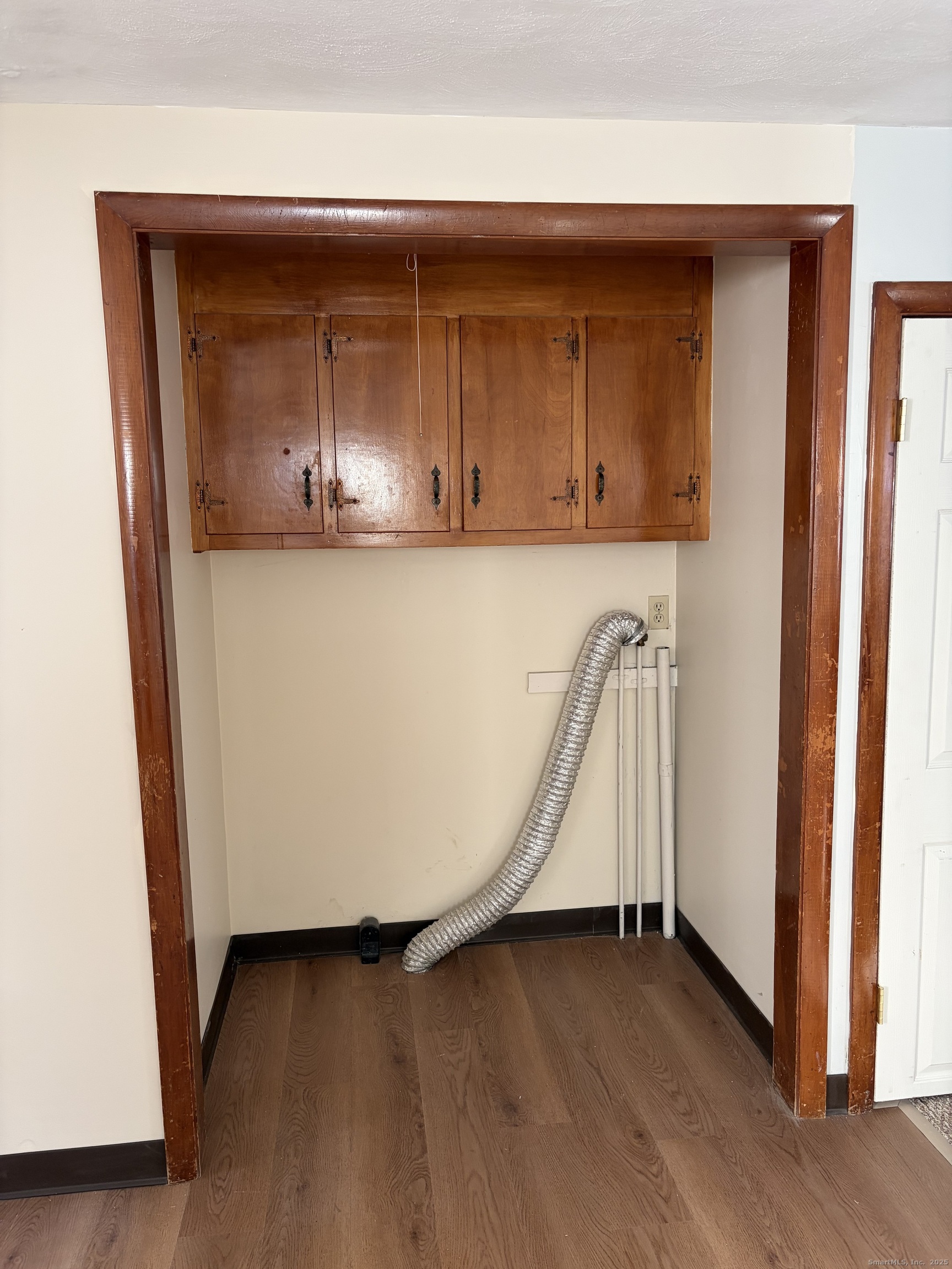 10 Crown Street, Unit 10 Bristol, CT 06010 - Photo 4 of 12