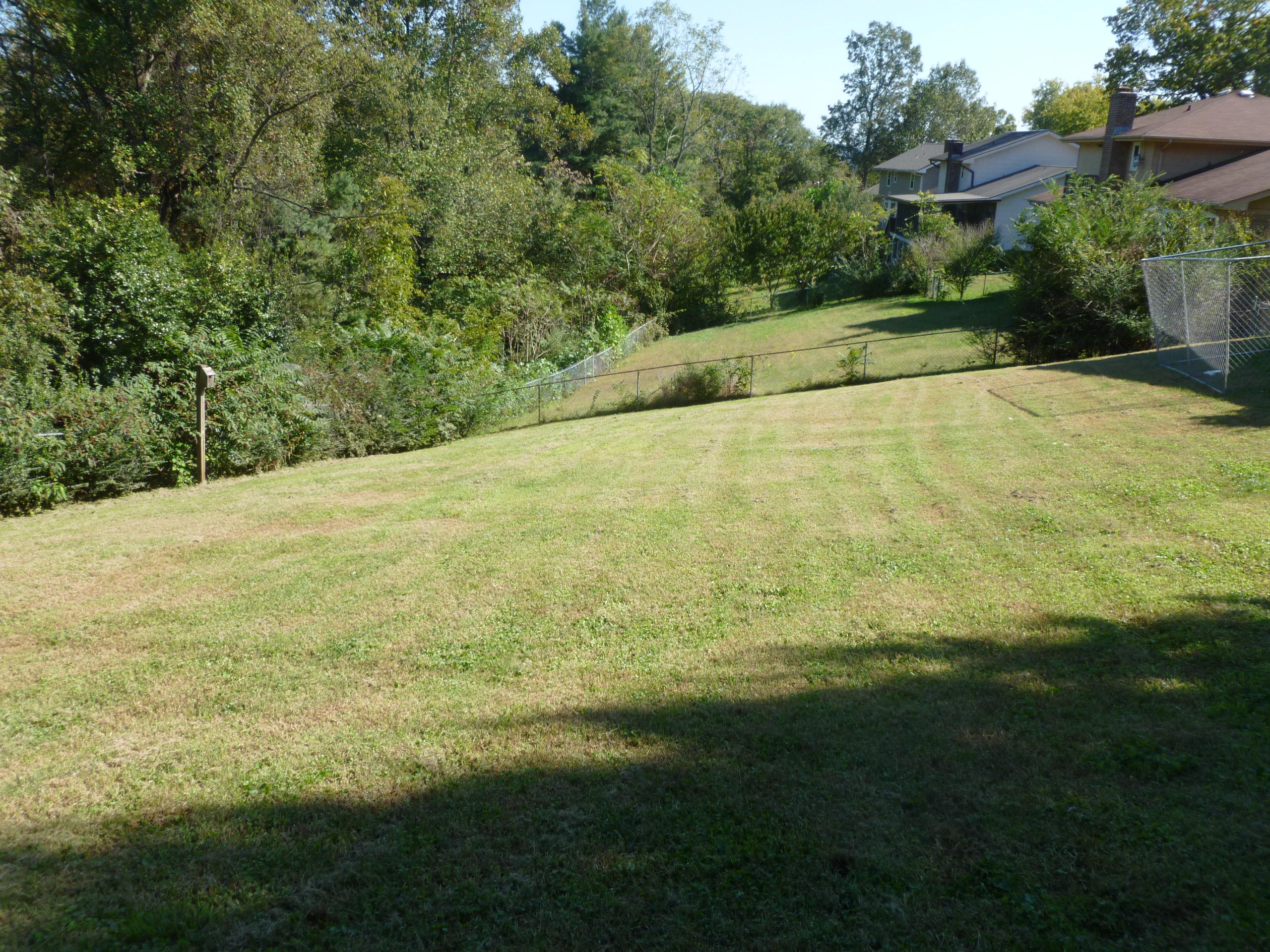 1511 Ridge Point Road Hixson, TN 37343 - Photo 5 of 31 P1020997