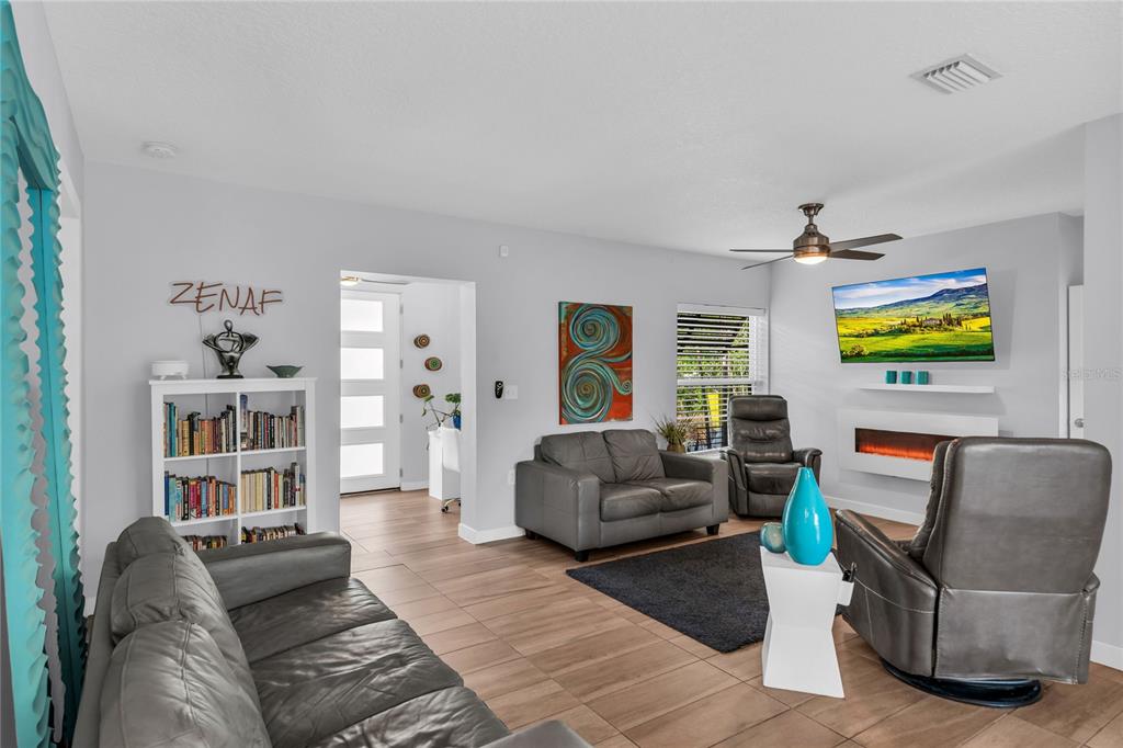 218 East Harding Street Orlando, FL 32806 - Photo 9 of 56