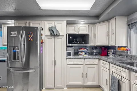 $324,900 | 3 117th Street, Troy, NY 12182