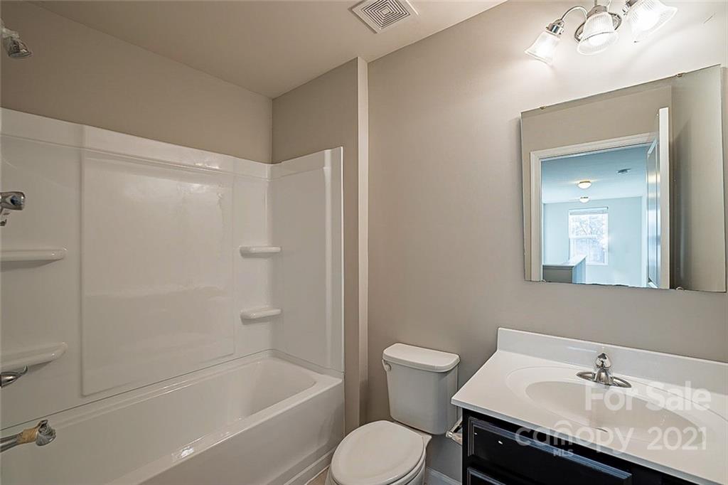 1152 Tangle Ridge Drive Southeast Concord, NC 28025 - Photo 6 of 18 Gallery Image 6