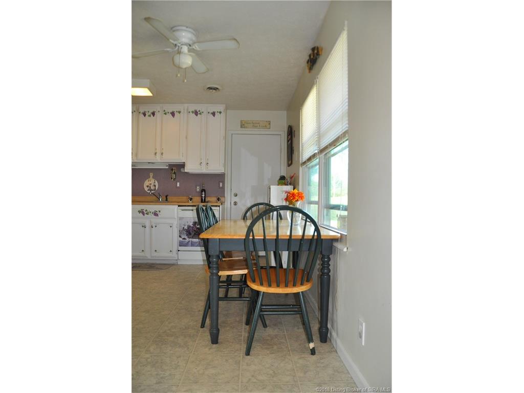 820 Wiseman Road Southwest Corydon, IN 47112 - Photo 18 of 53