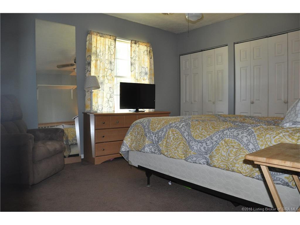820 Wiseman Road Southwest Corydon, IN 47112 - Photo 27 of 53