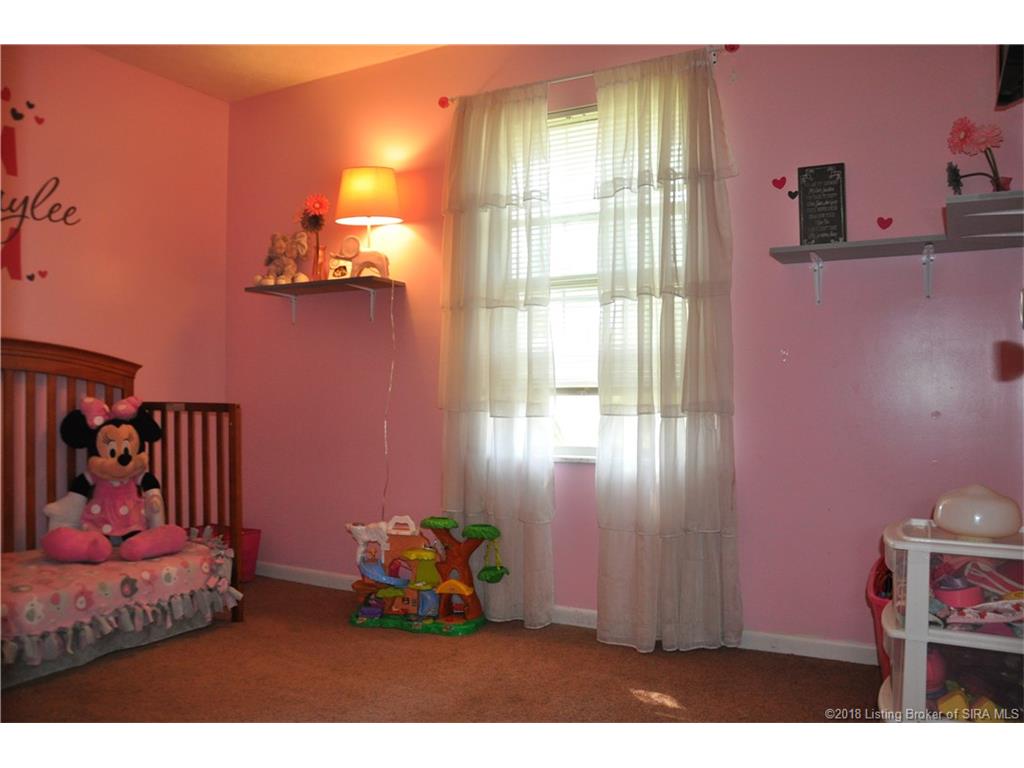 820 Wiseman Road Southwest Corydon, IN 47112 - Photo 7 of 53