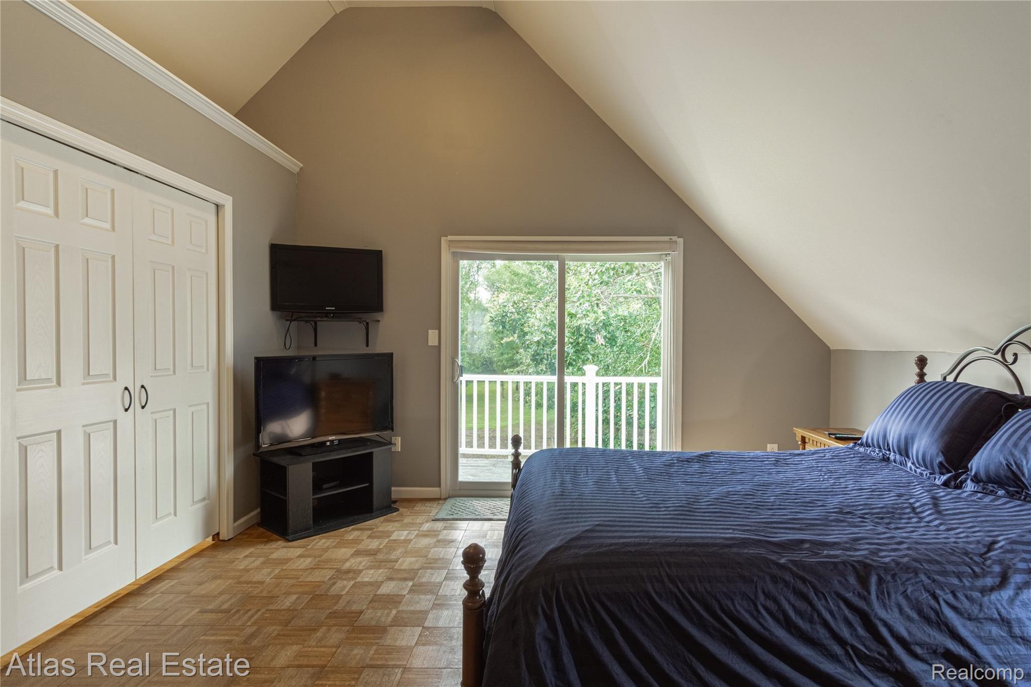 7414 Embury Road Grand Blanc, MI 48439 - Photo 30 of 42 Interiors (19 of 31).jpg