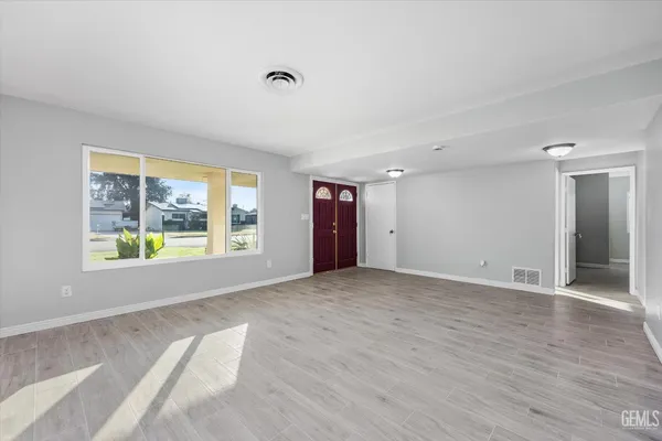 $499,999 | Undisclosed Address, Bakersfield, CA 93312