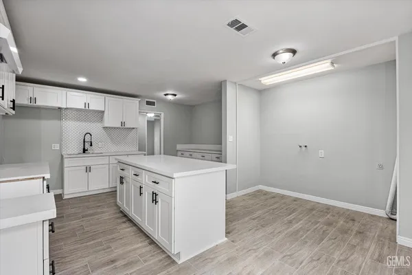 $474,999 | Undisclosed Address, Bakersfield, CA 93312