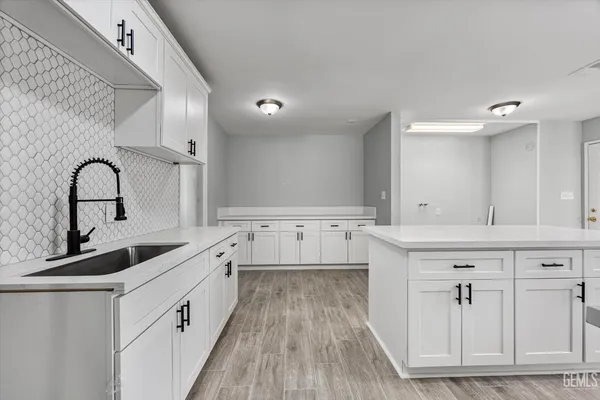 $499,999 | Undisclosed Address, Bakersfield, CA 93312