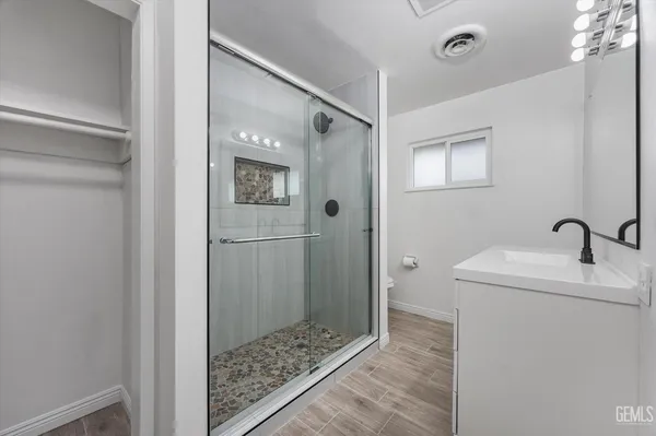 $474,999 | Undisclosed Address, Bakersfield, CA 93312