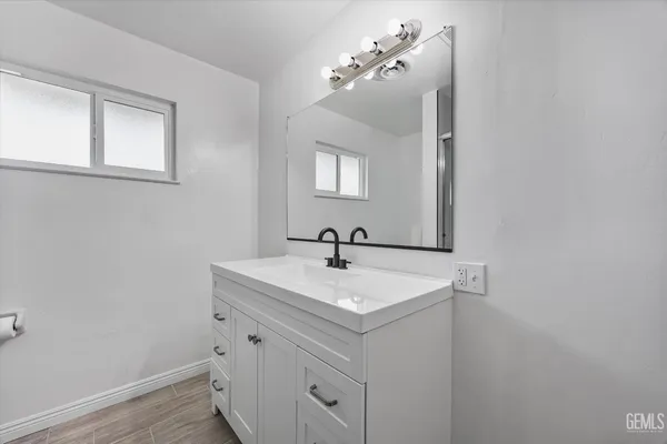 $474,999 | Undisclosed Address, Bakersfield, CA 93312