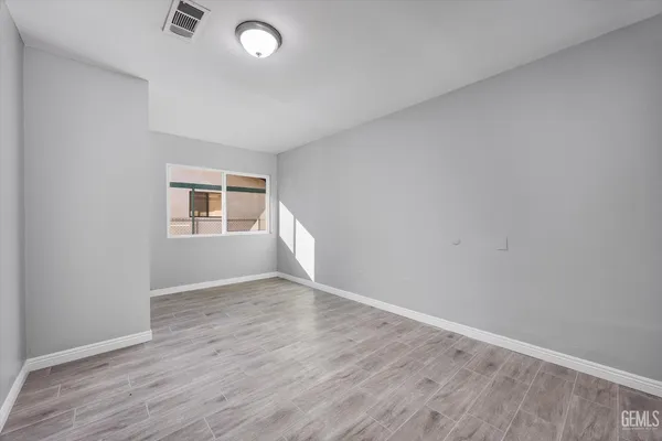 $499,999 | Undisclosed Address, Bakersfield, CA 93312