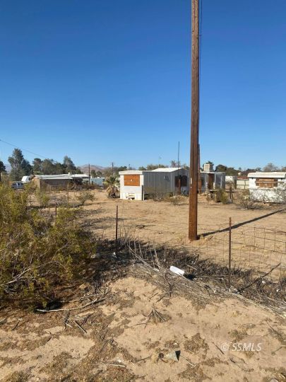 1444 South Forest Knoll Street Ridgecrest, CA 93555 - Photo 2 of 6 Gallery Image 2