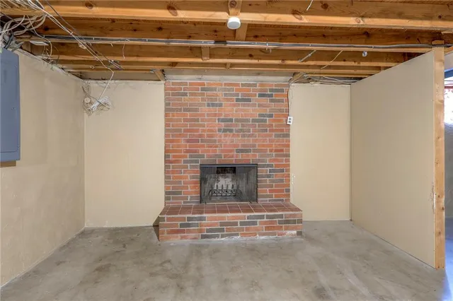 $245,000 | 16100 East 41st Street South, Independence, MO 64055