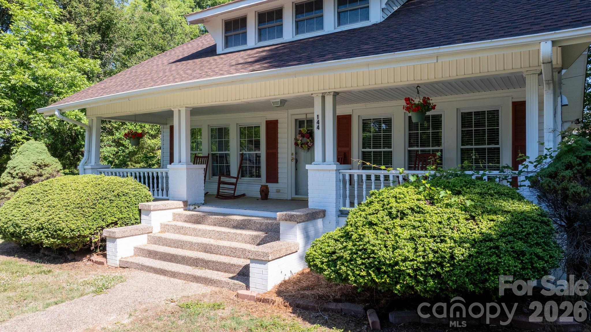 144 Hunter Bridge Road Stony Point, NC 28678 - Photo 32 of 45 front view of a house